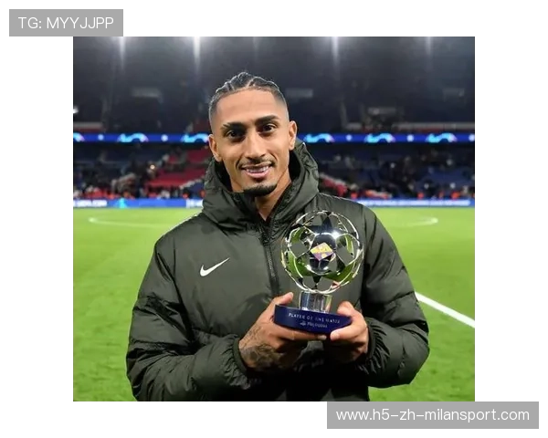 拉菲尼亚在弗里克体系中角色升级，像极伊涅斯塔再现影子